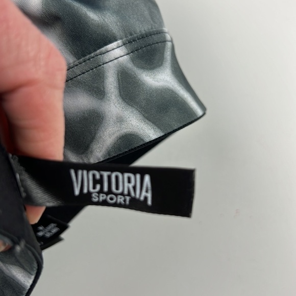 Victoria Sport Sports  Bra - Picture 3 of 6
